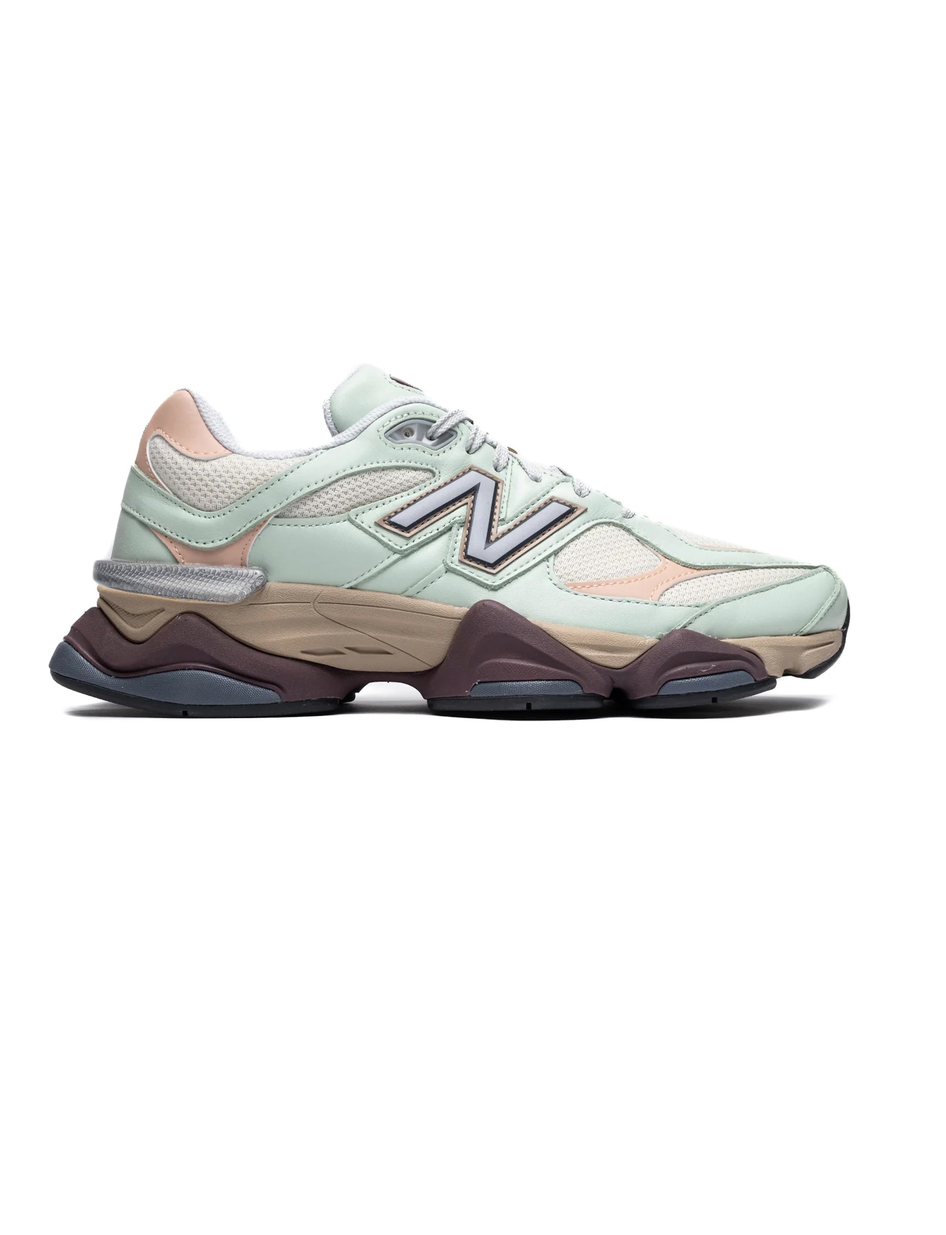 NEW BALANCE 9060 CLAY ASH