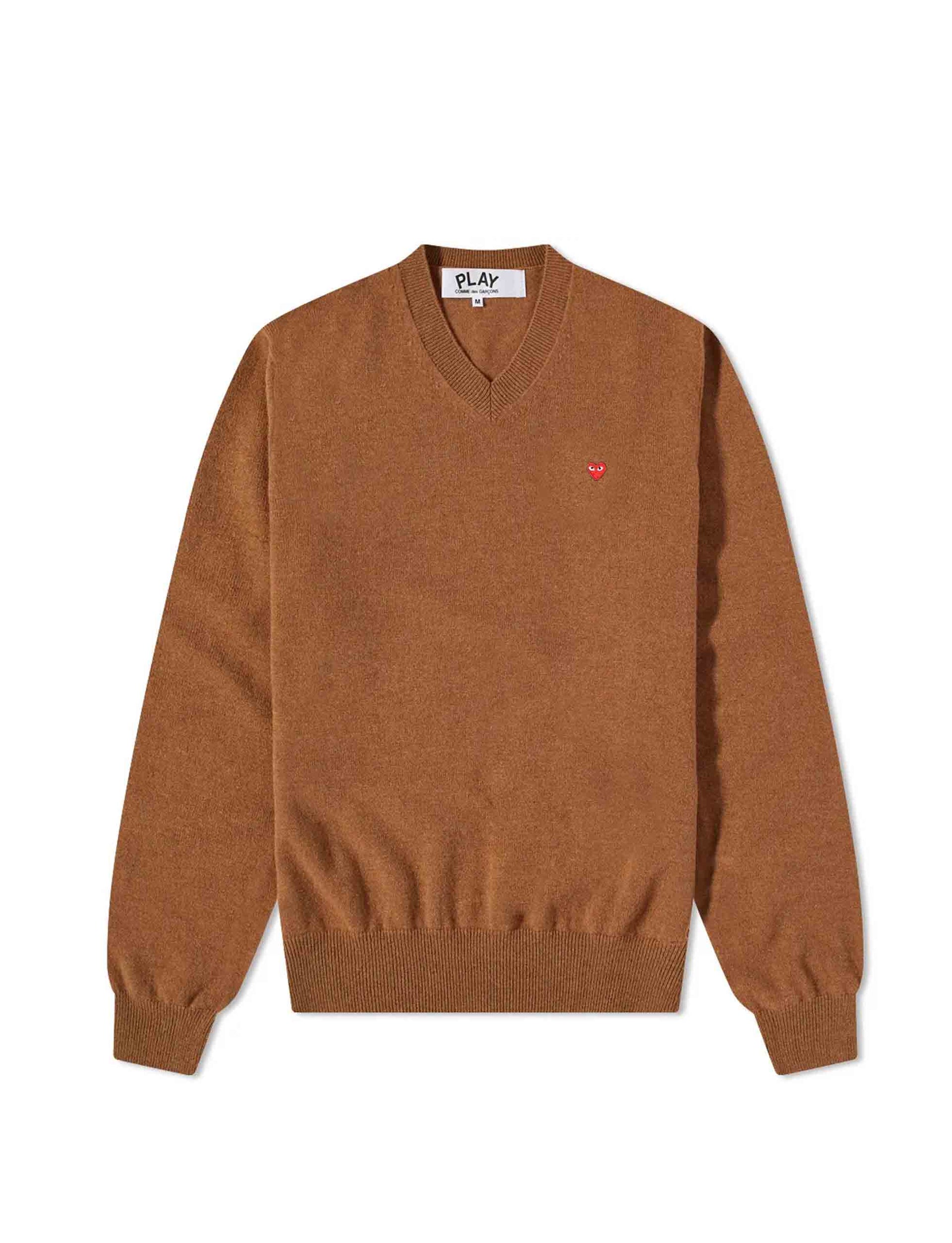 COMME DES GARCONS PLAY MEN LITTLE HEART V-NECK JUMPER