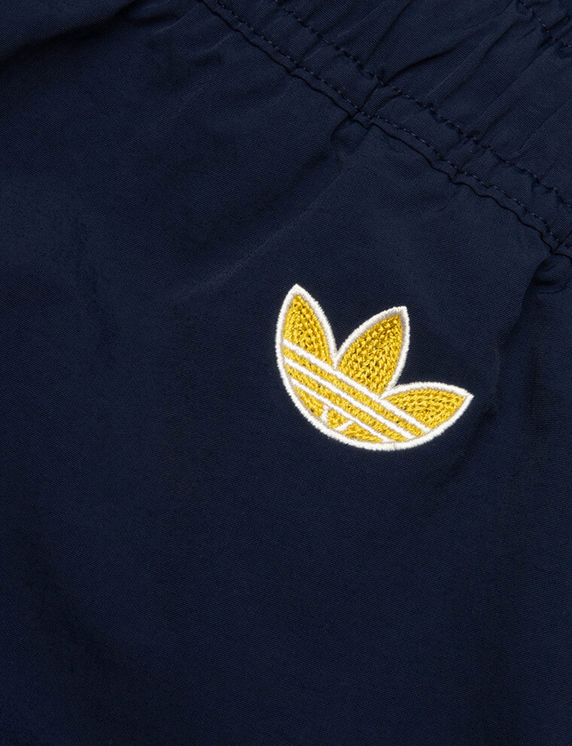 Adidas x BRAIN DEAD DISNEY navy  SHORTS